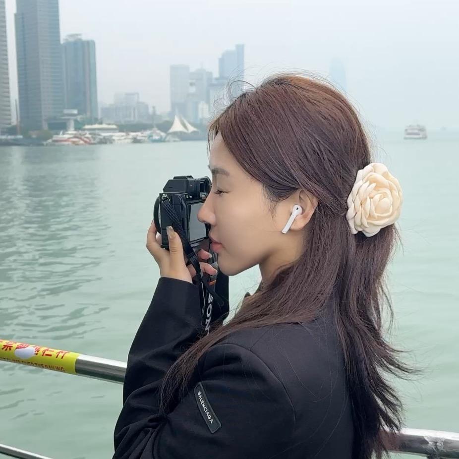 橘子味的橙小芭