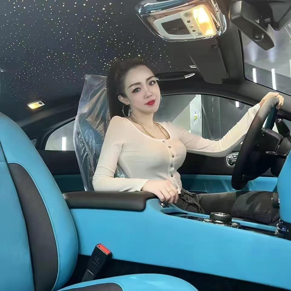 妍妍爱汽车