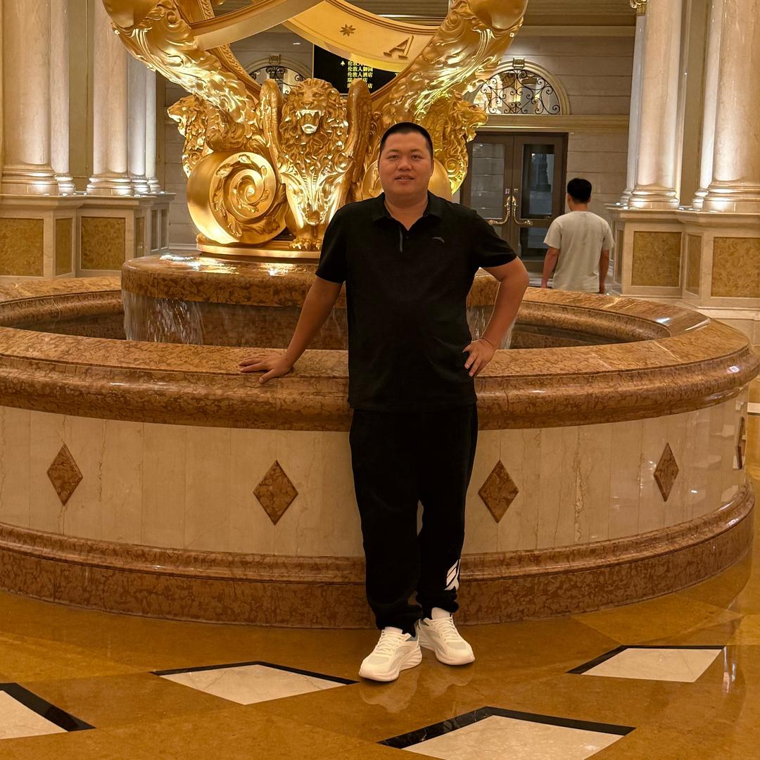 快乐人生（陈辉）