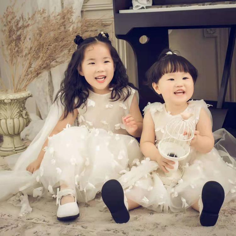 小伊一外婆