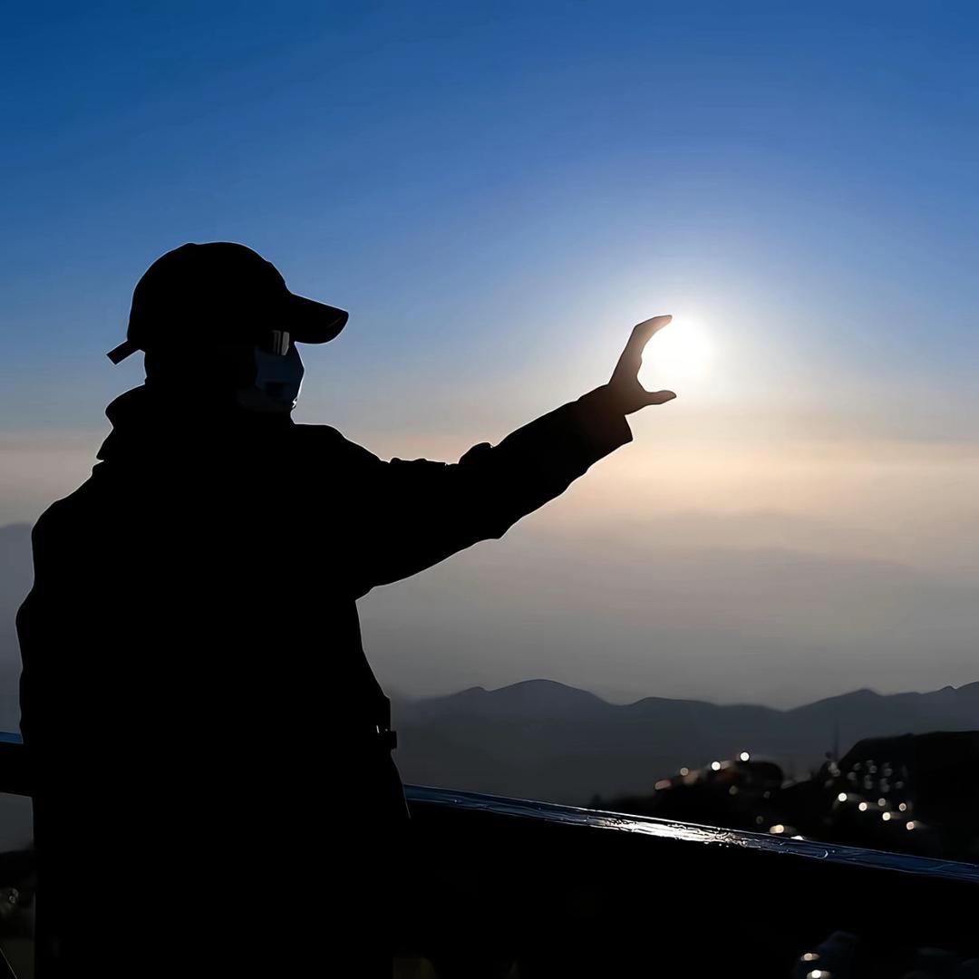 悦霜.