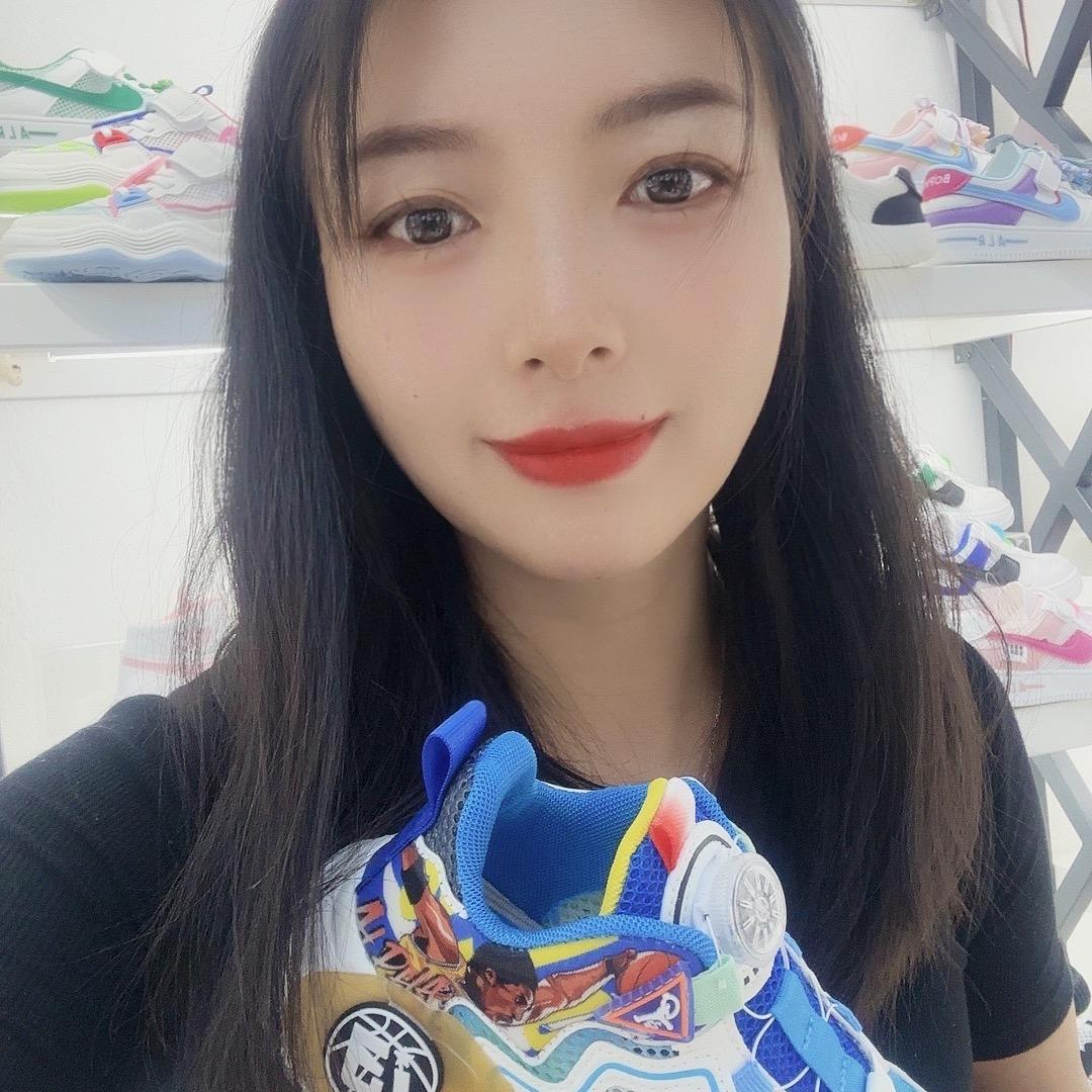 螺蛳湾小金牛童鞋批发B2.710-712