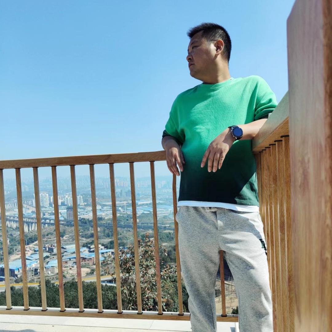 磊哥来了