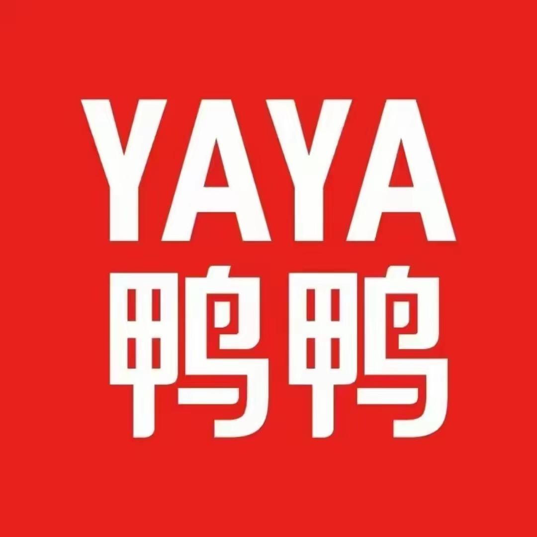 YAYA鸭鸭凯博羽绒服专卖店