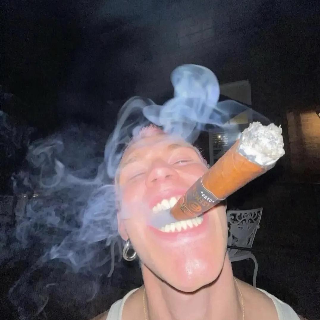 🧢²⁰⁰³