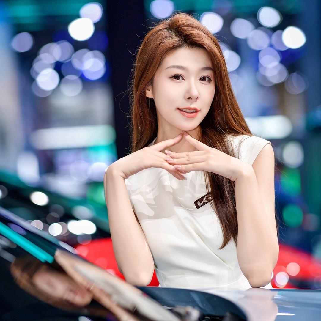 杨晓薇