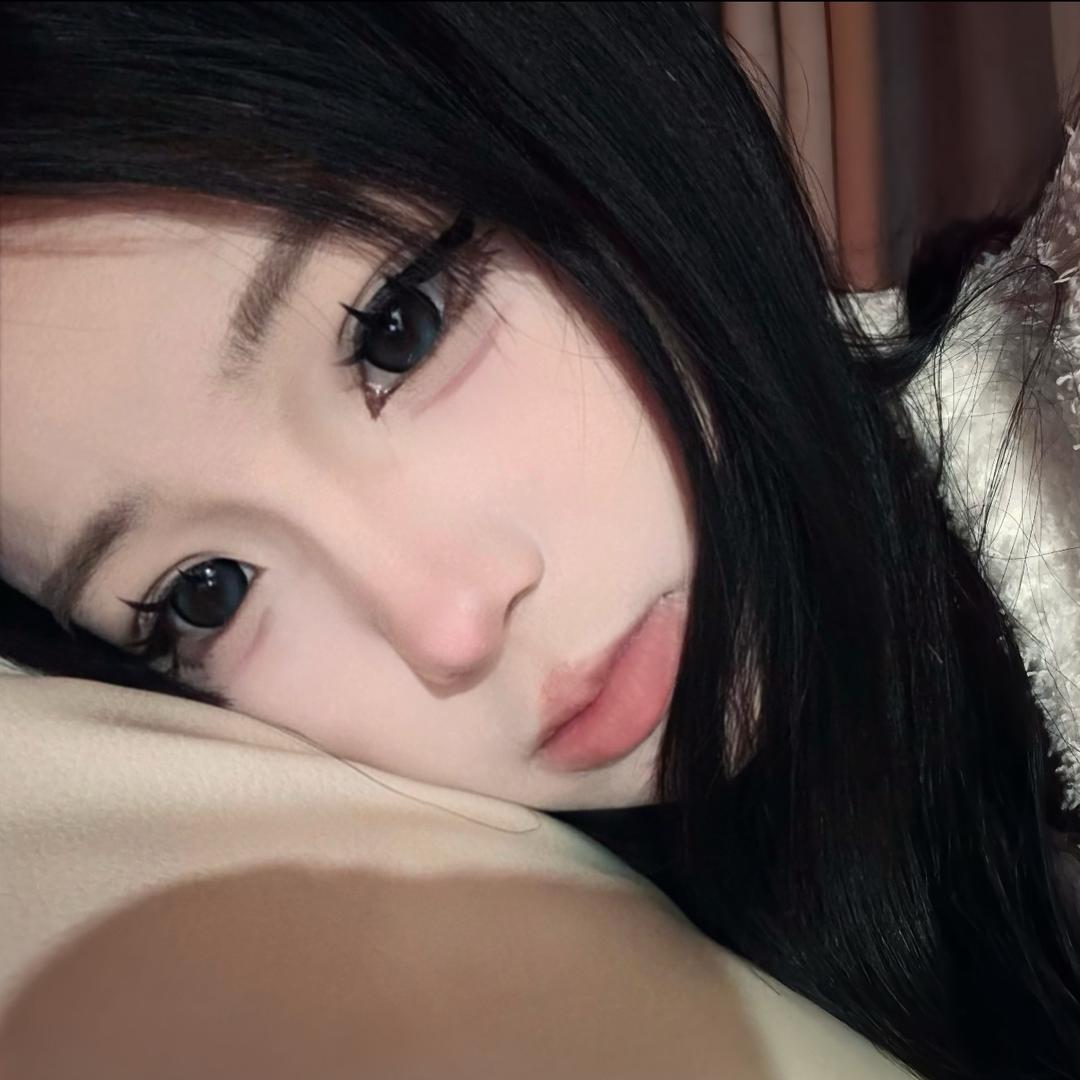 暴躁小颖、