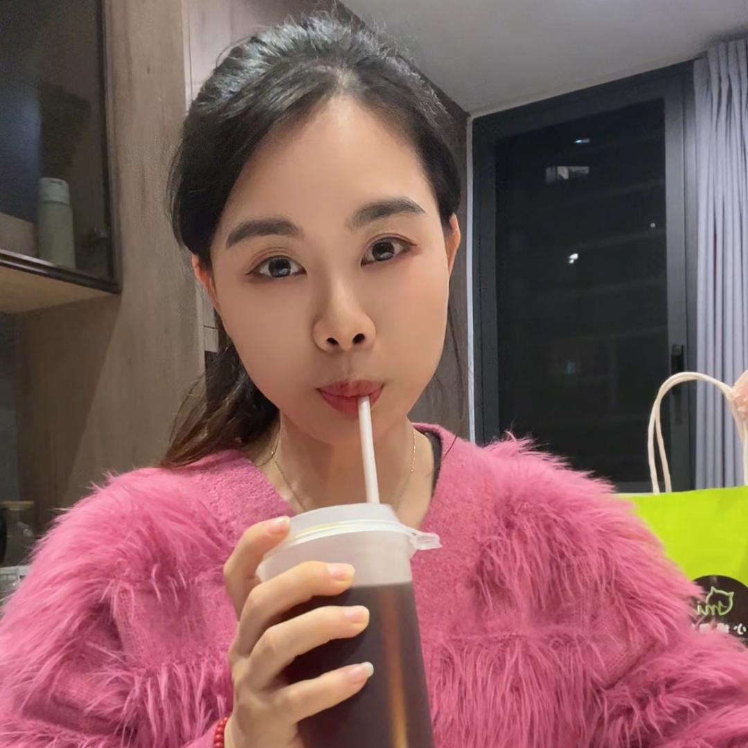 快乐小猫咪