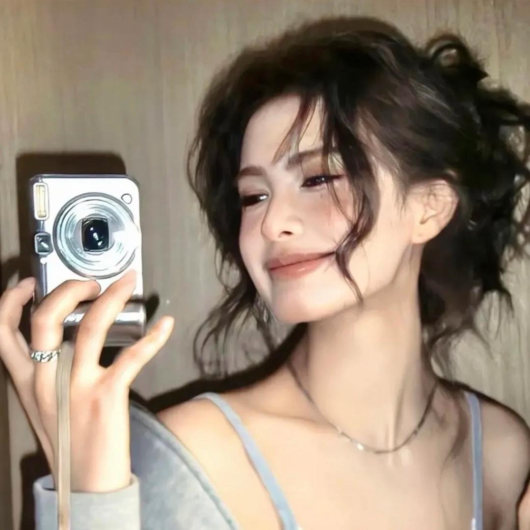 💩到淋头还搅便·