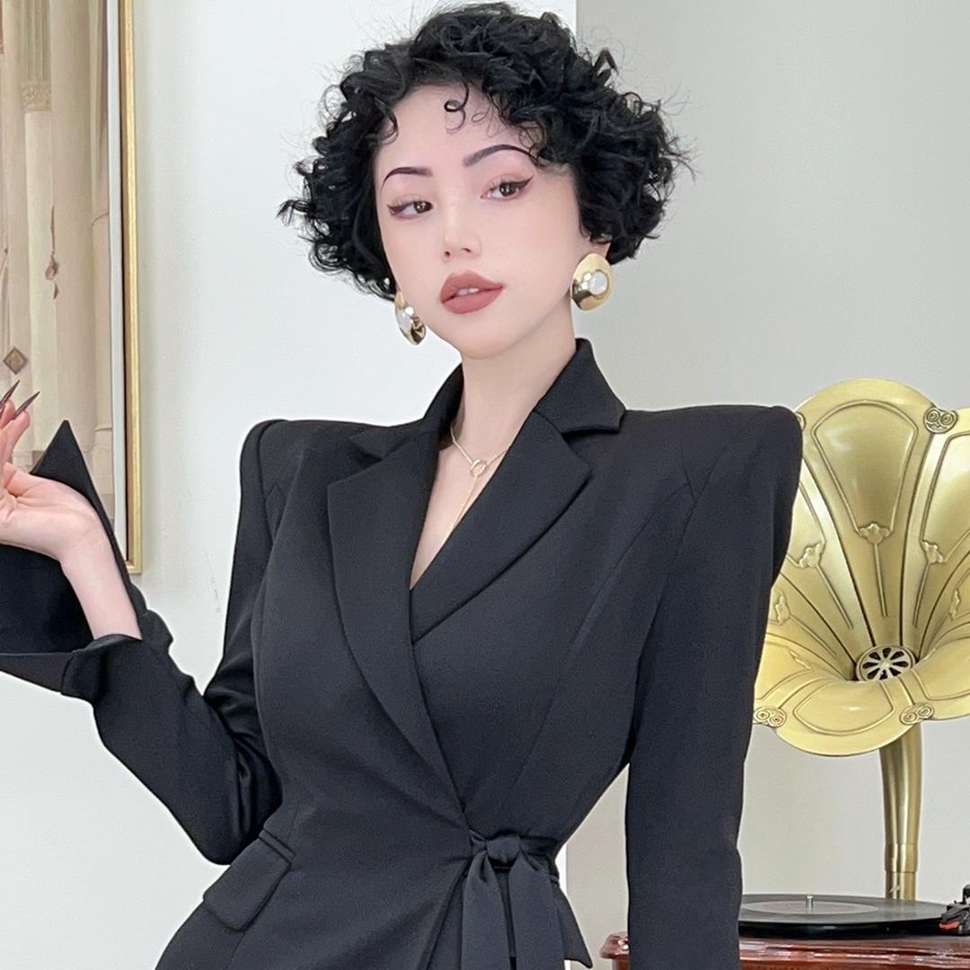路易高级服饰