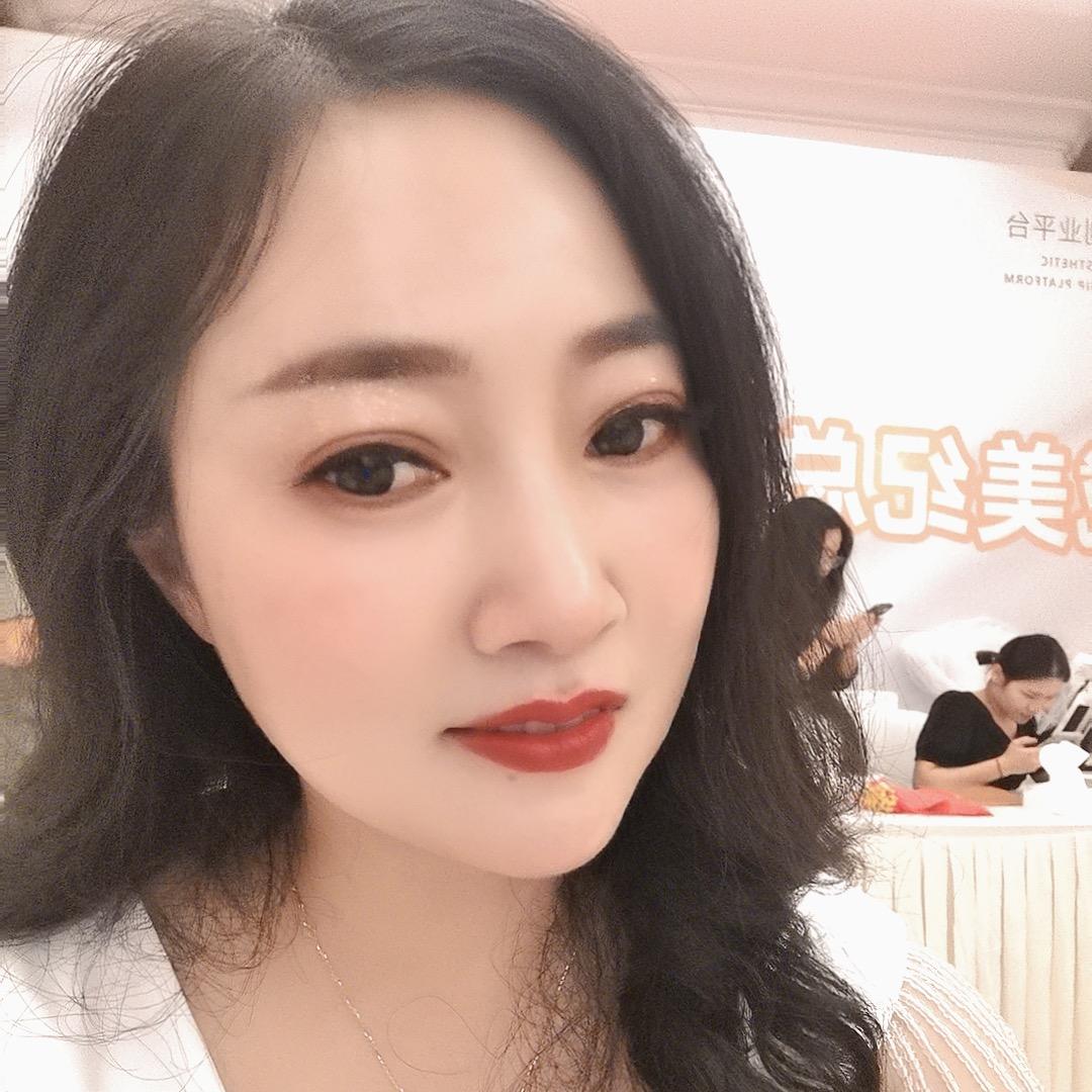 梅梅美容
