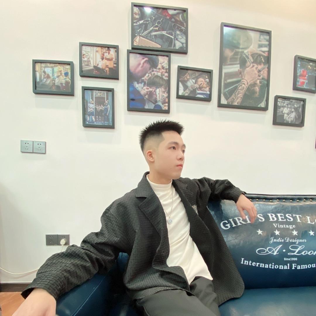 阿康吖😎_金包银现场加工