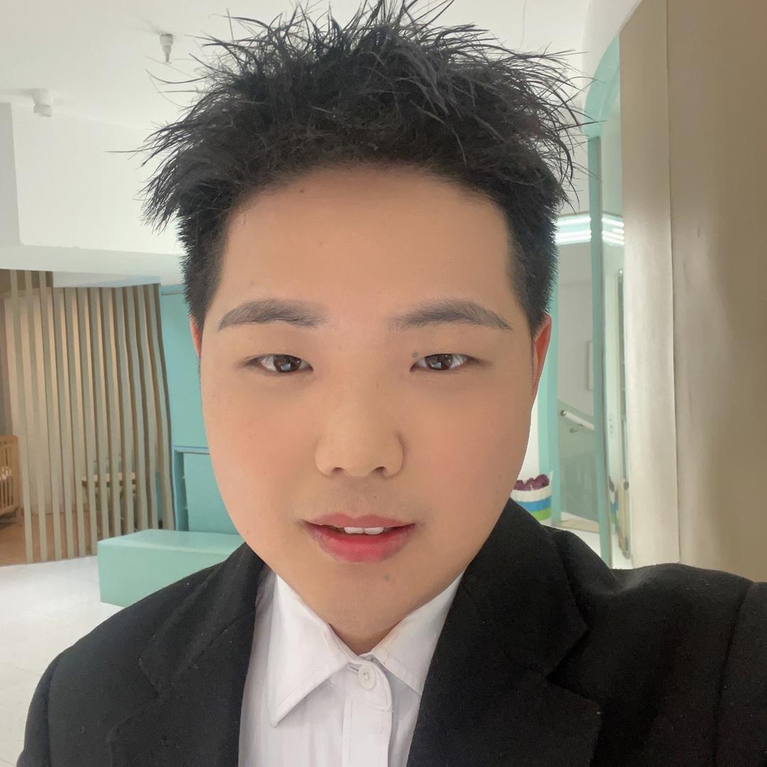 李子豪🦋