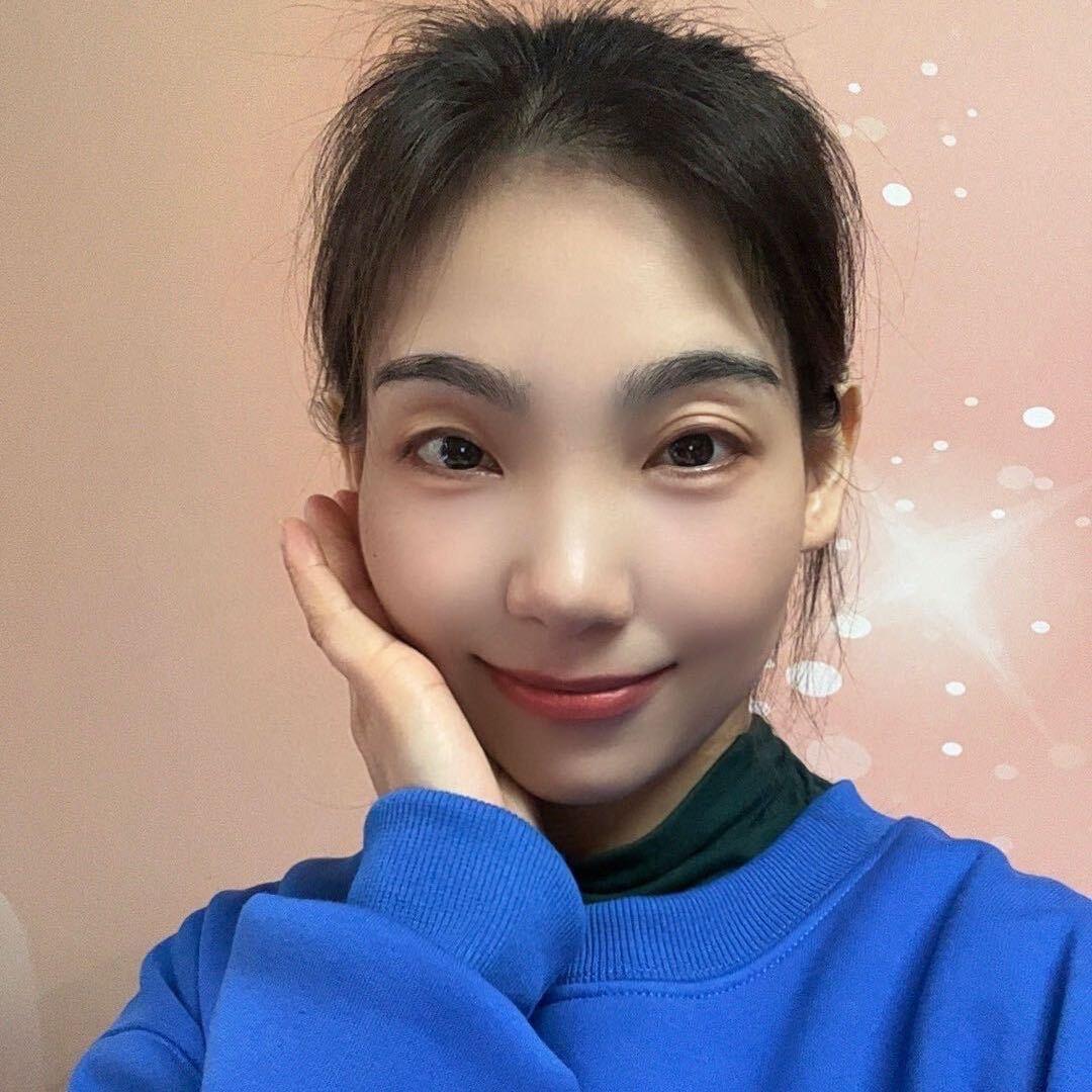 蕾儿