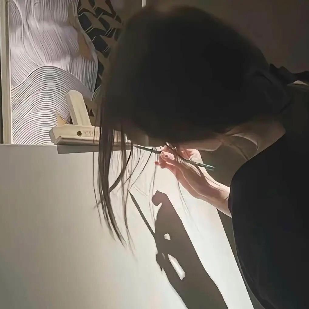 洛自媒体