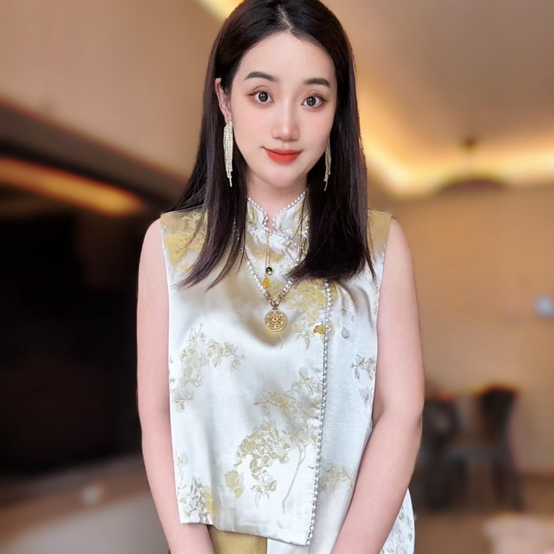 张小亚轻奢女装