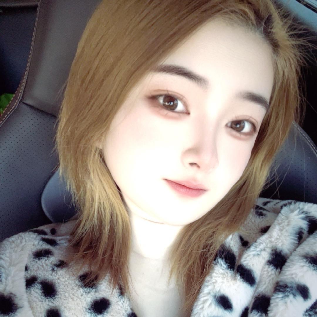 小榴莲~瑞兰纳专业调肤中心