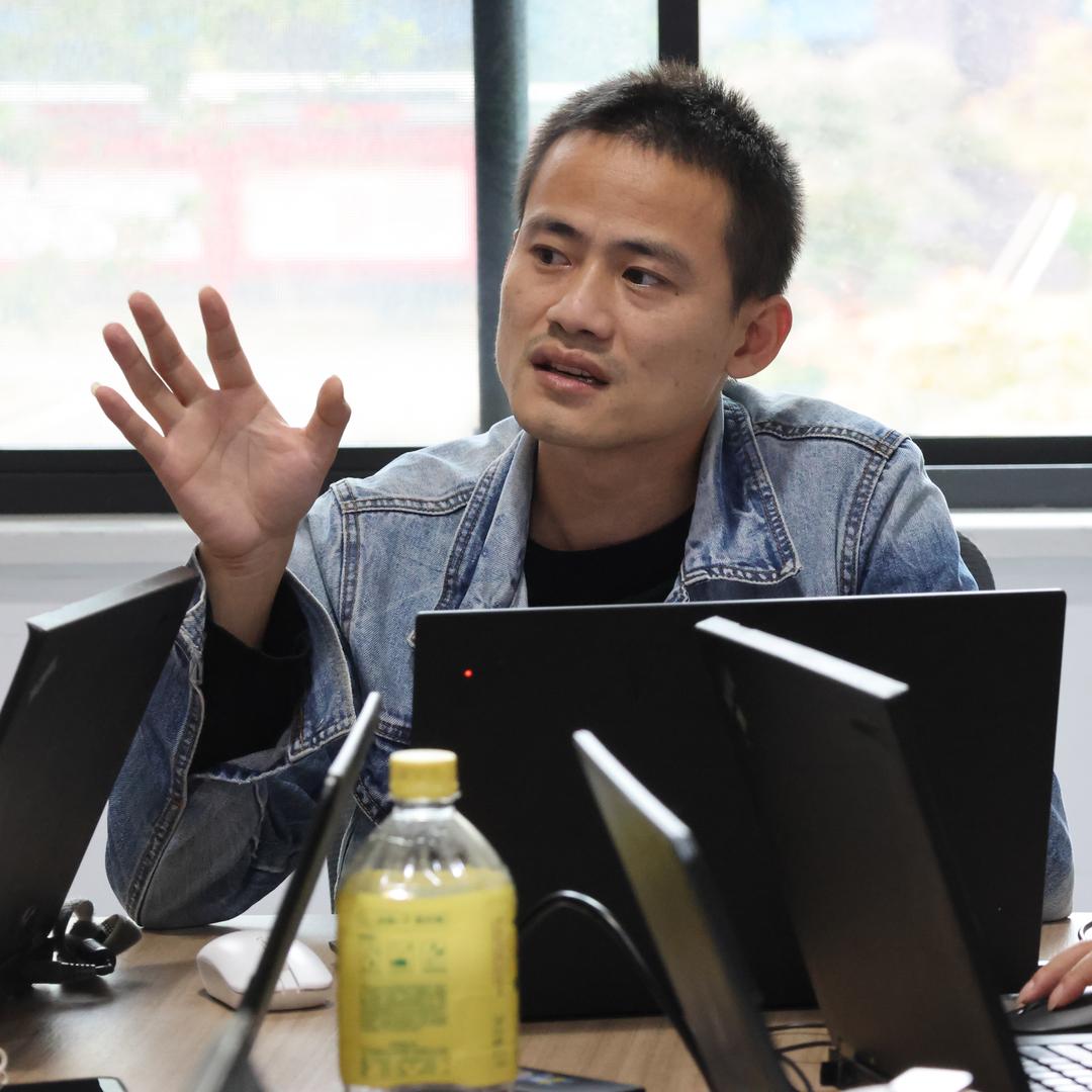 岳阳北大青鸟～湖南海纳技校王老师