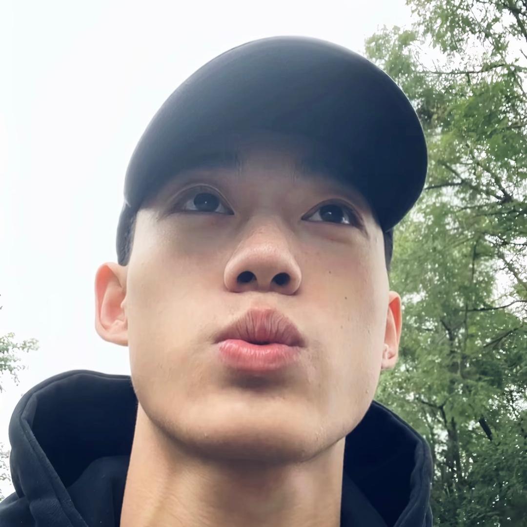 吃撑的火鸡面