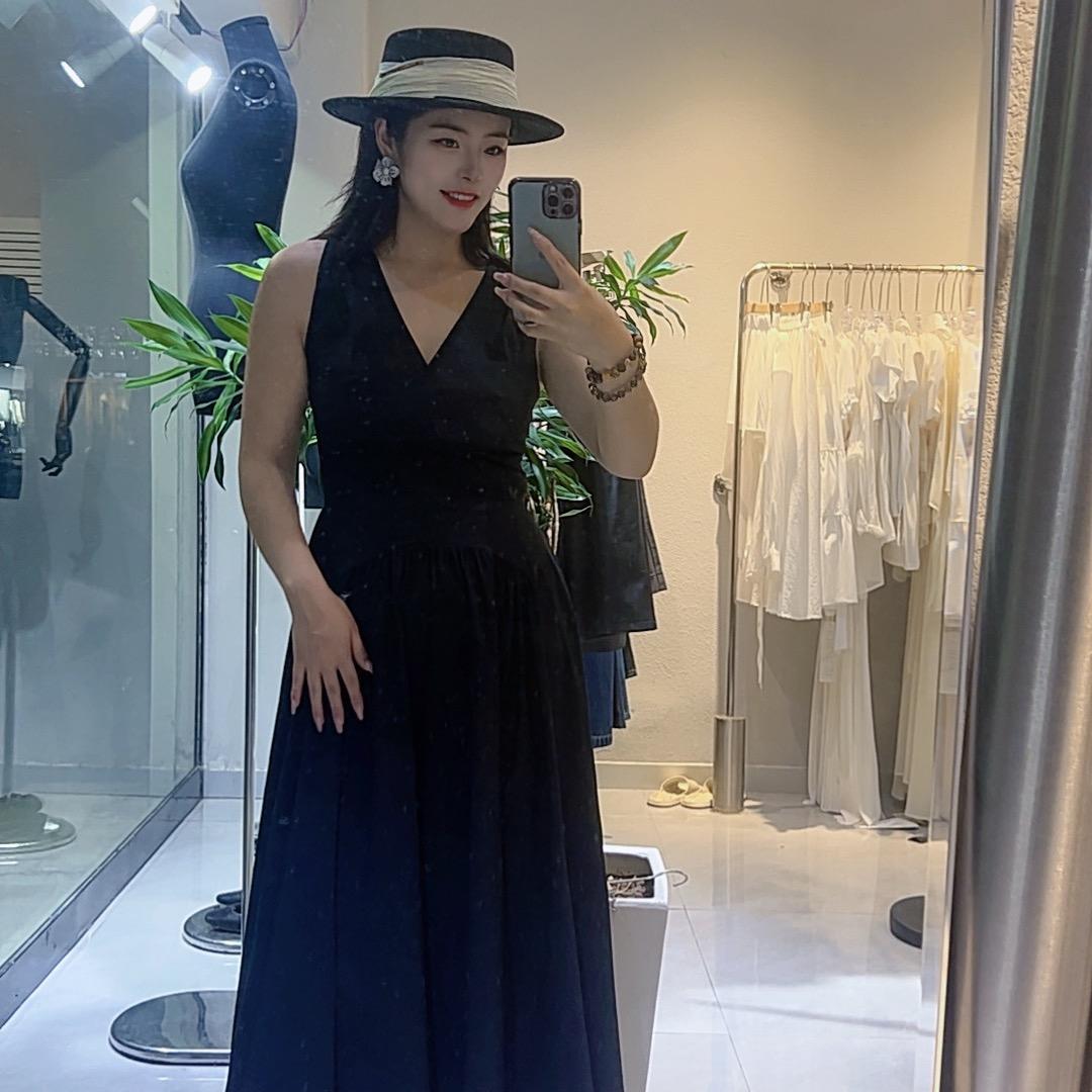 颜颜的麻麻颖子