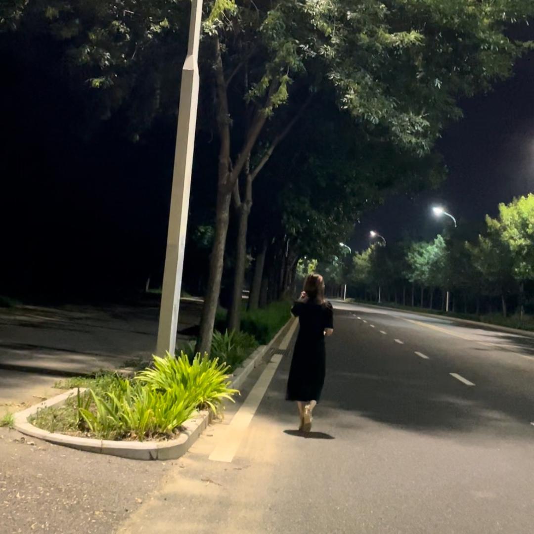 且歌且行