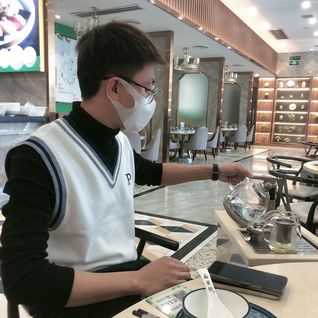 阿鑫探深圳