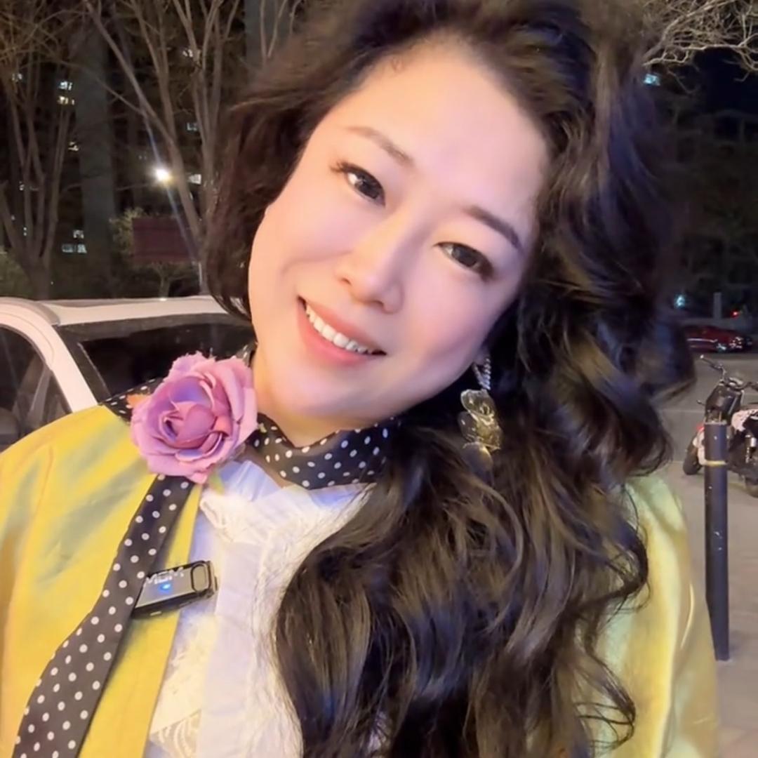 小娘子（接直播 运营）