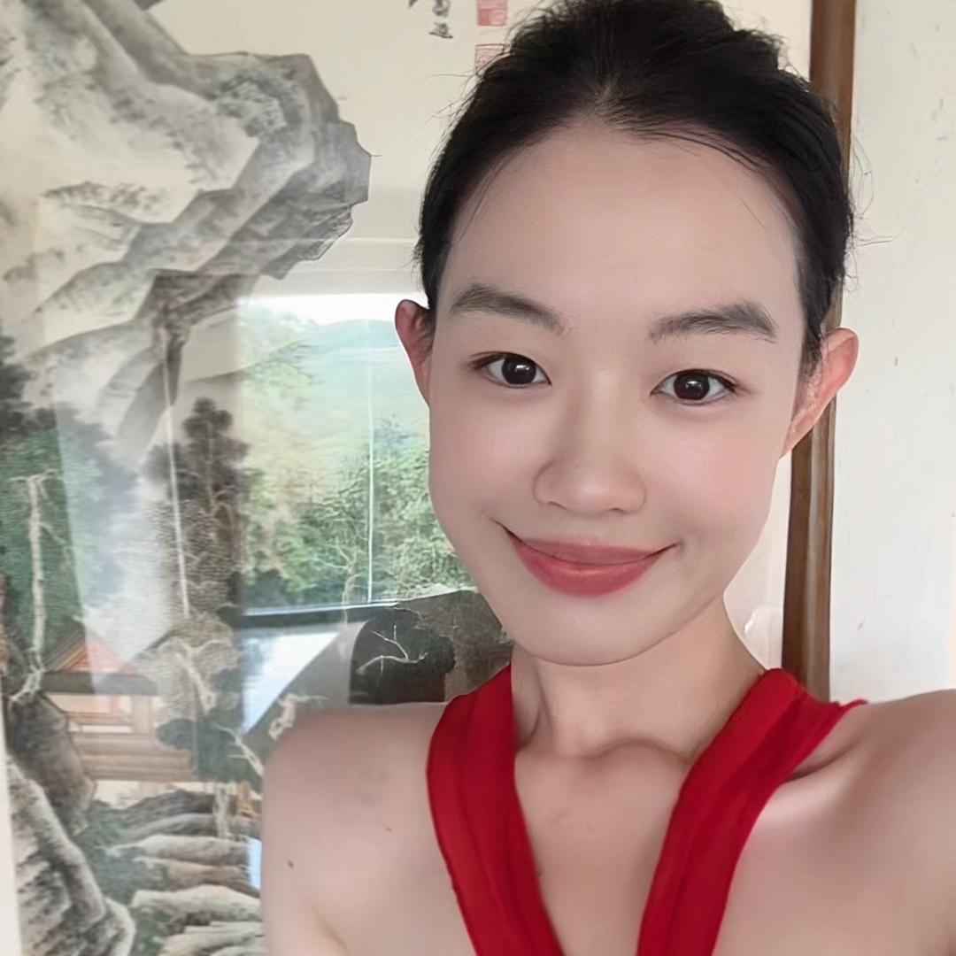 陈静怡