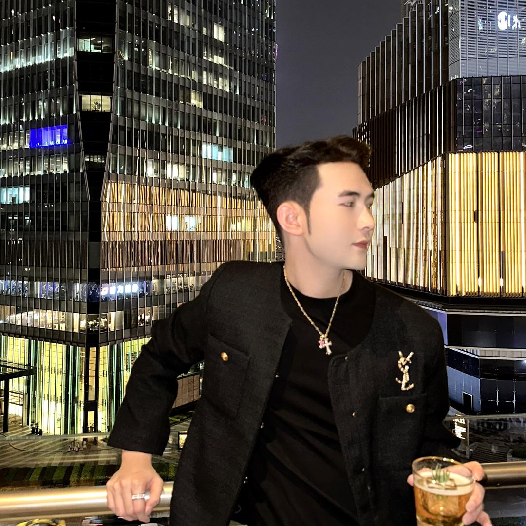 海口接发李艺