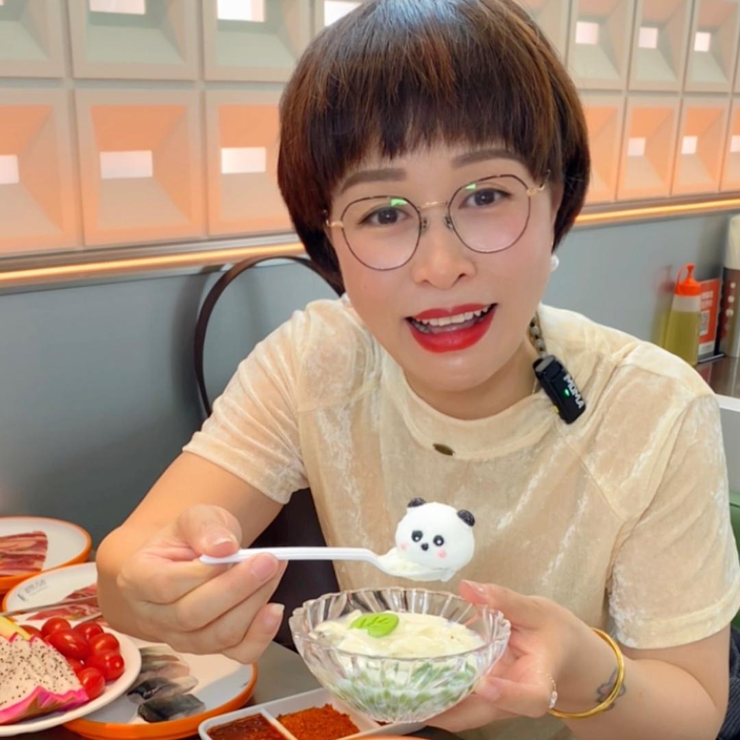 羊倩倩爱生活