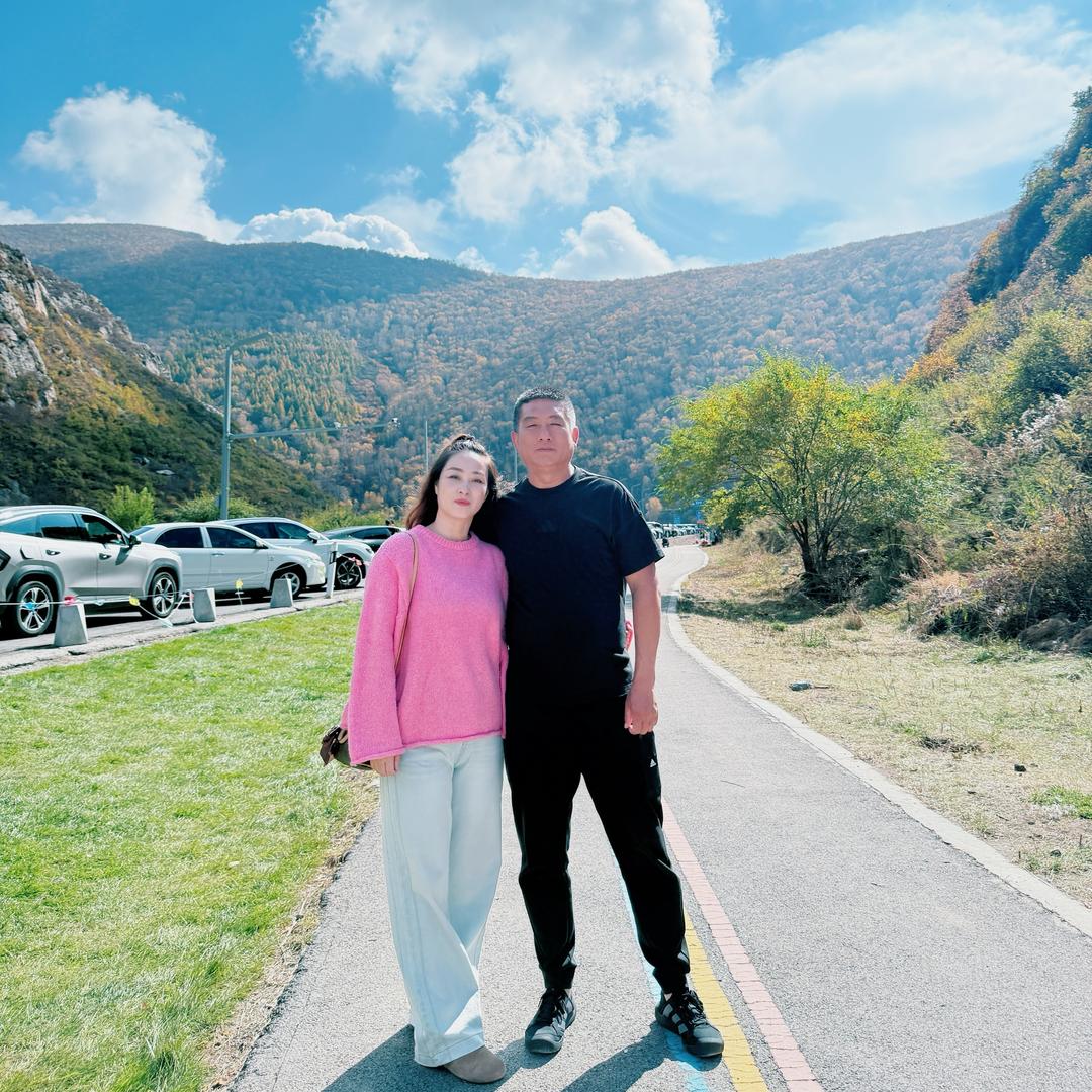 👸🏻初装素颜👛👗