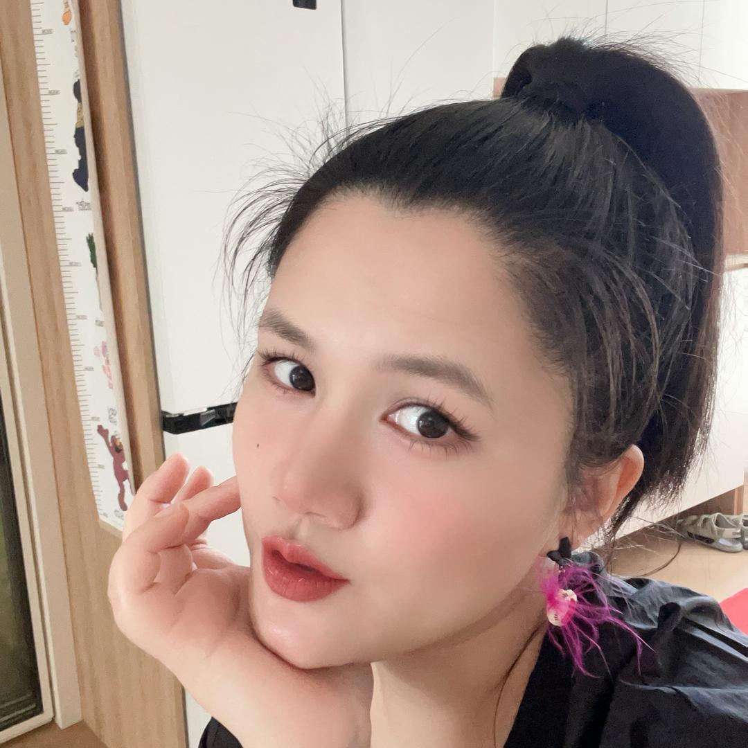 『童话村』童鞋华容店主理人