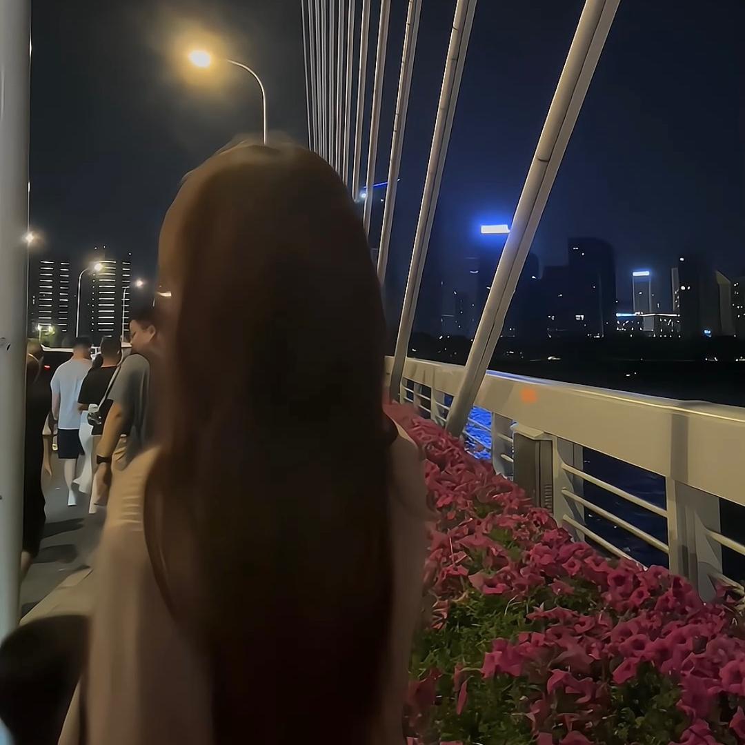 @文文.