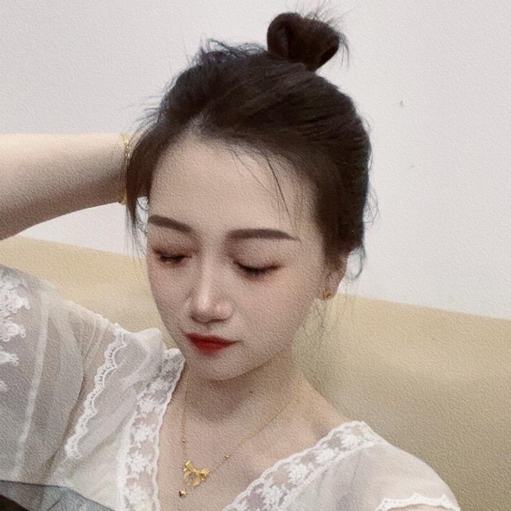 胡颜美的名妆店