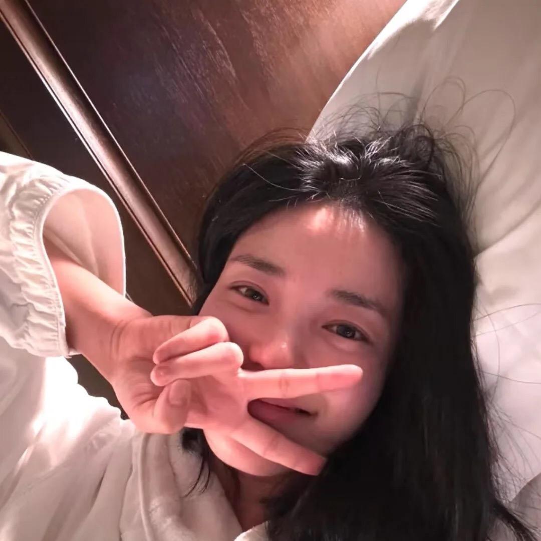 脑袋困掉了-