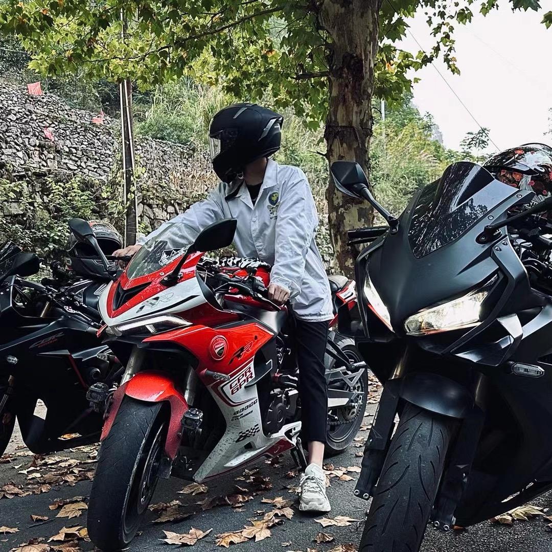 宜昌ktv 预定小屈，长期招人