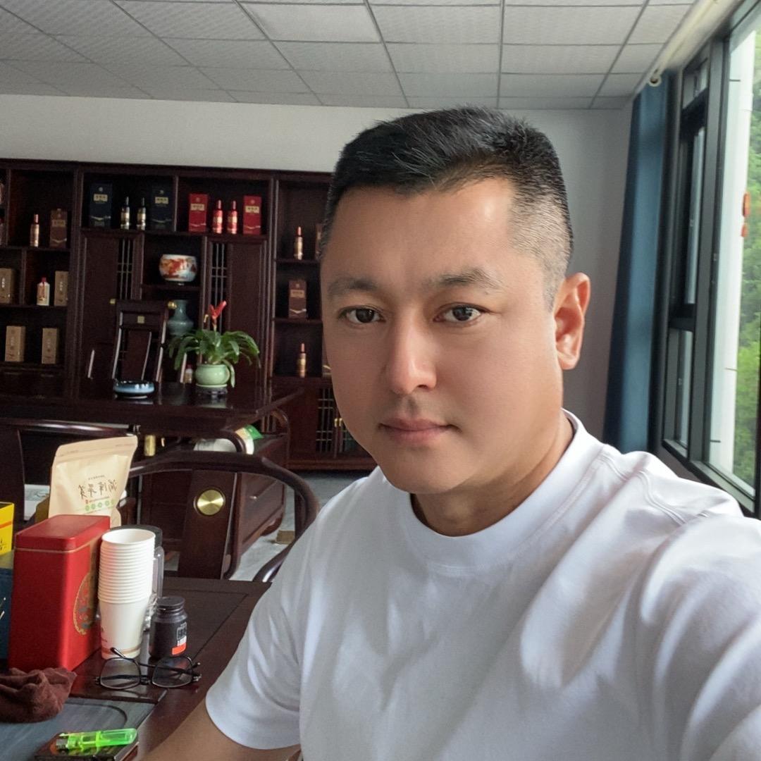 七狼（贵州遵满香酿酒集团有限公司）