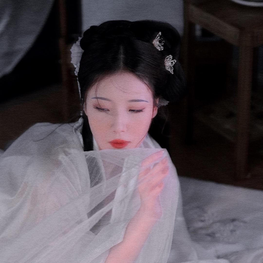 南乔.