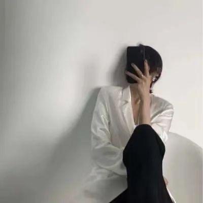 微微暴富吖💓