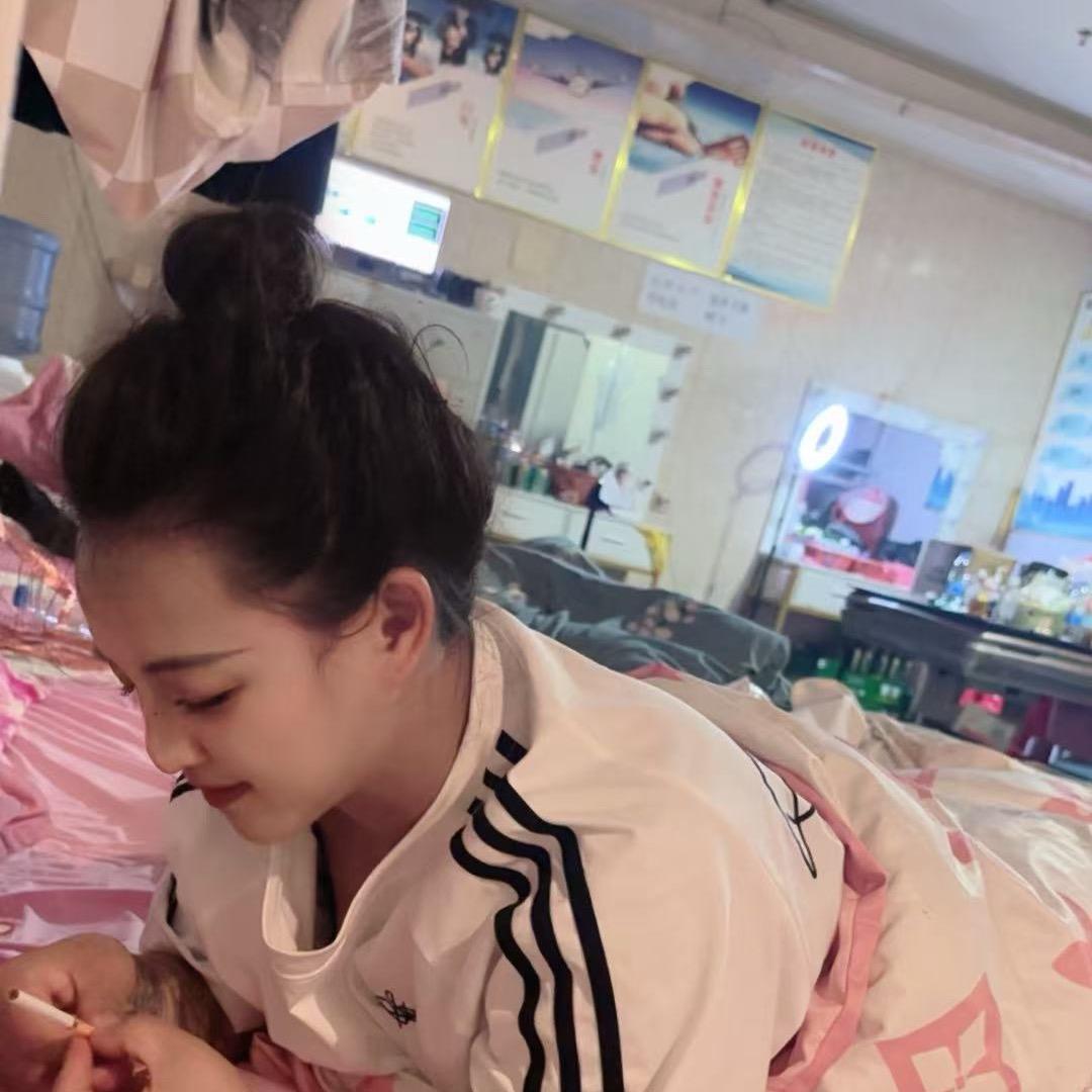 七月姐