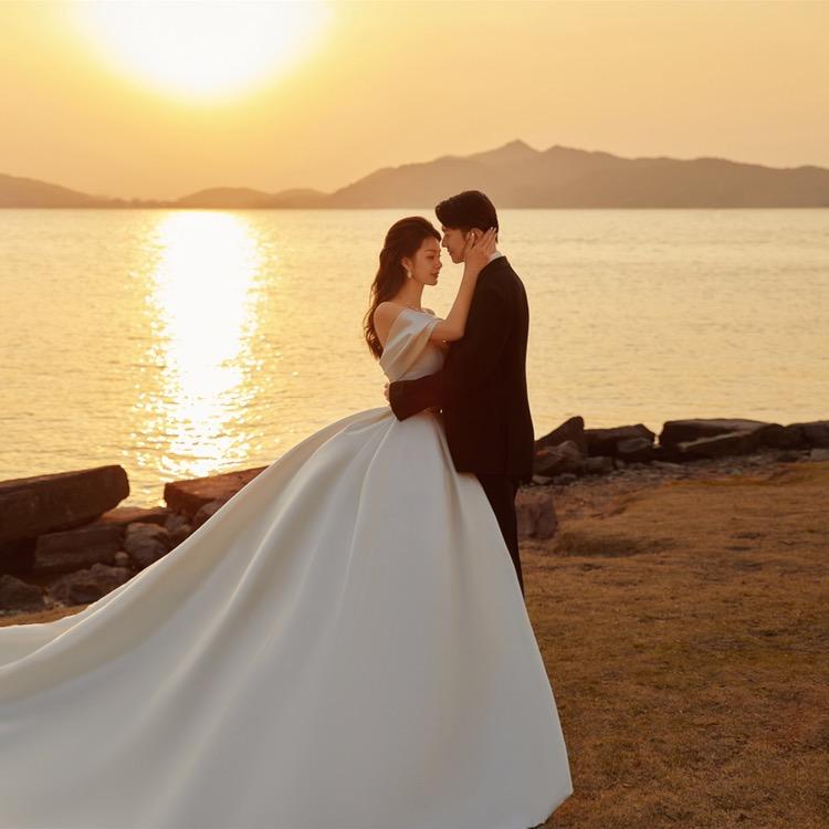 极简主义婚纱摄影