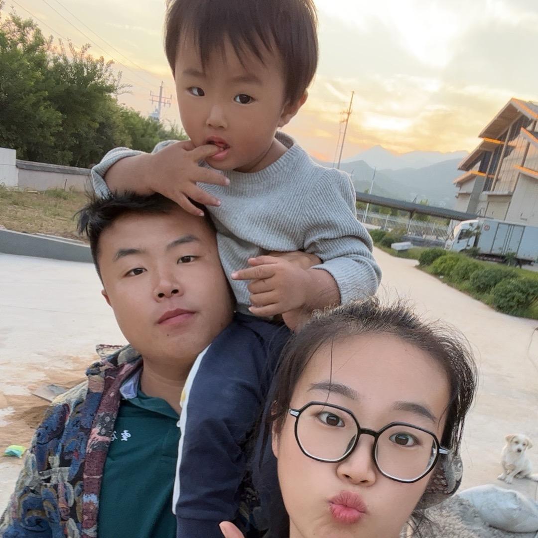 西董小米王