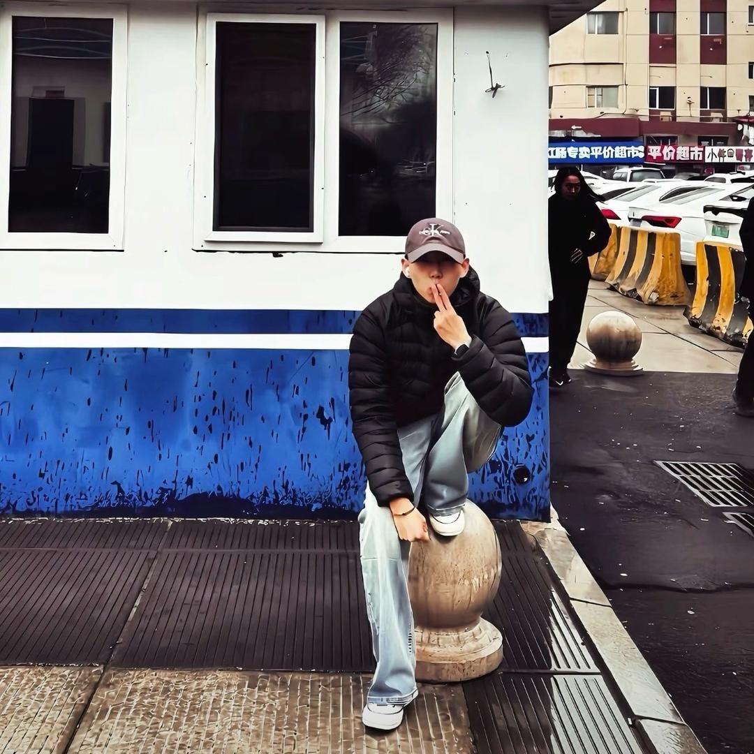 Sad ￴ ￴￴ ￴￴ ￴￴￴