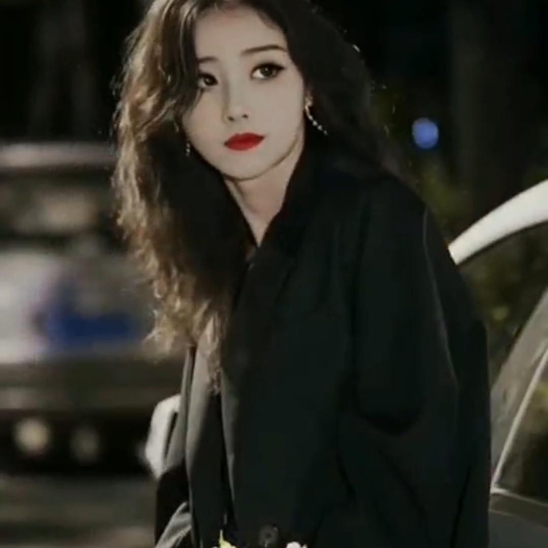 神秘女人云哥哥😎