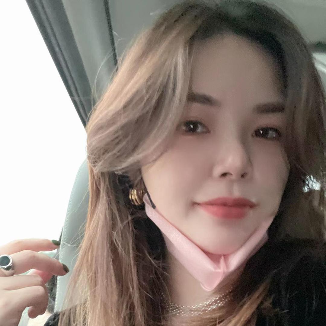 广州珊楂服饰