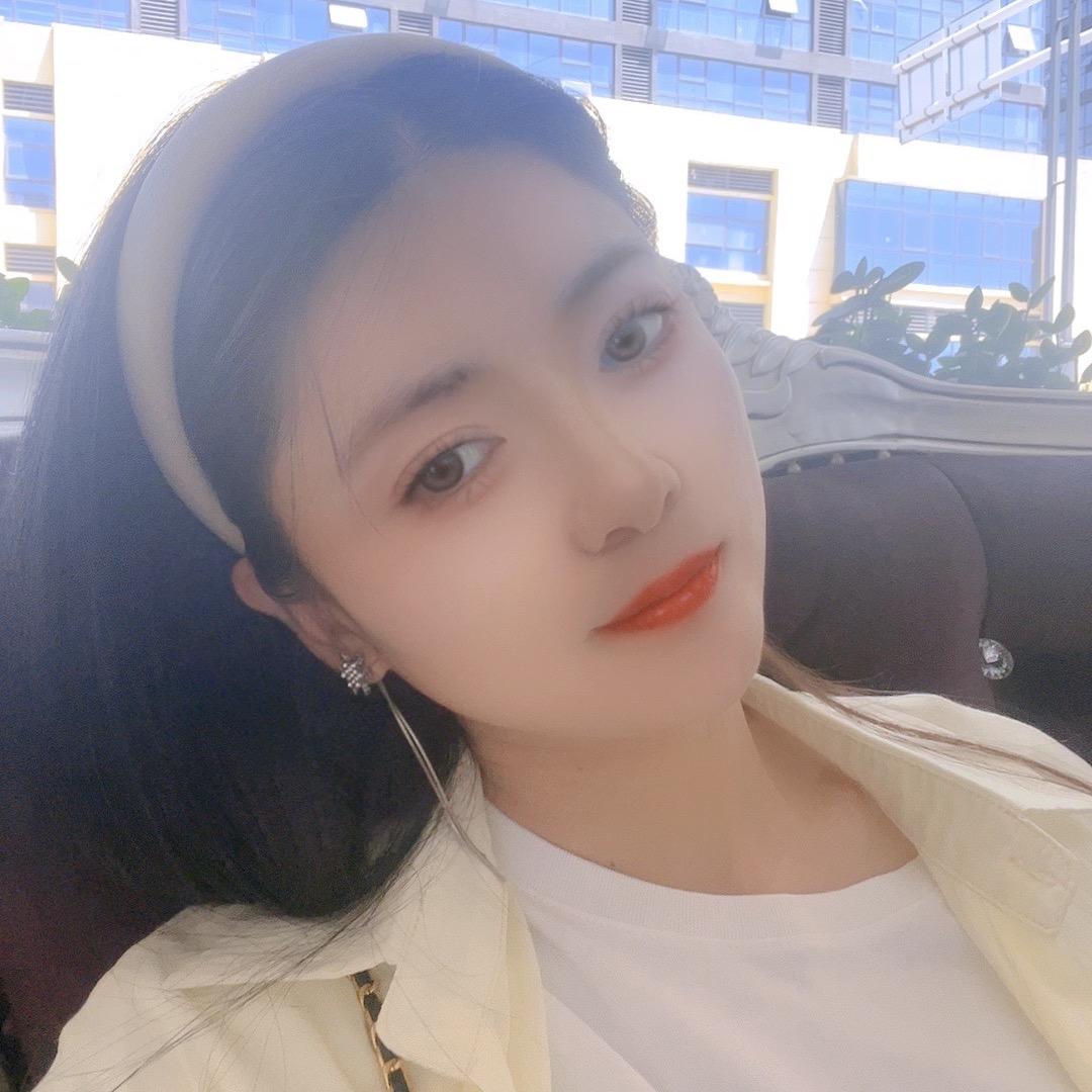 小雪cc..