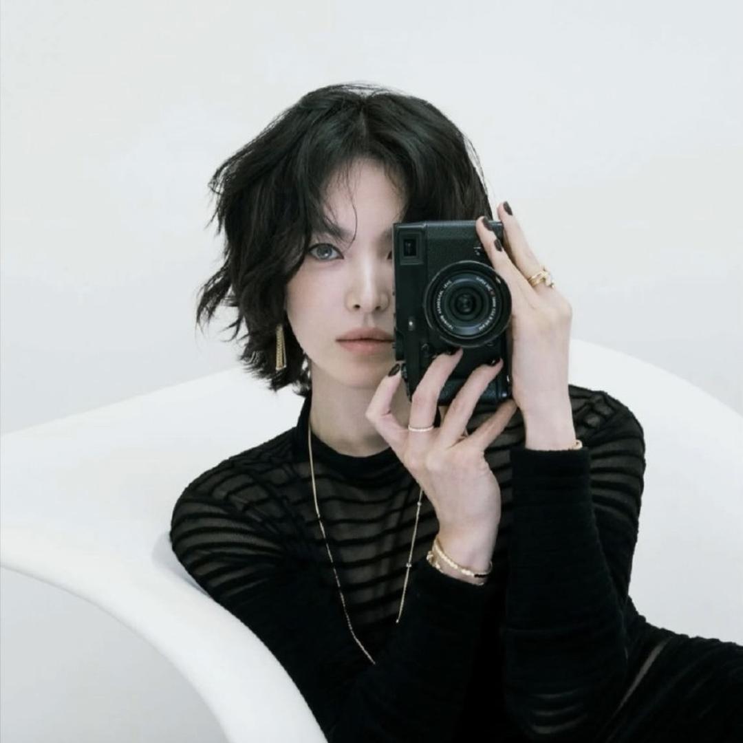 想弃文从艺的智咸📸