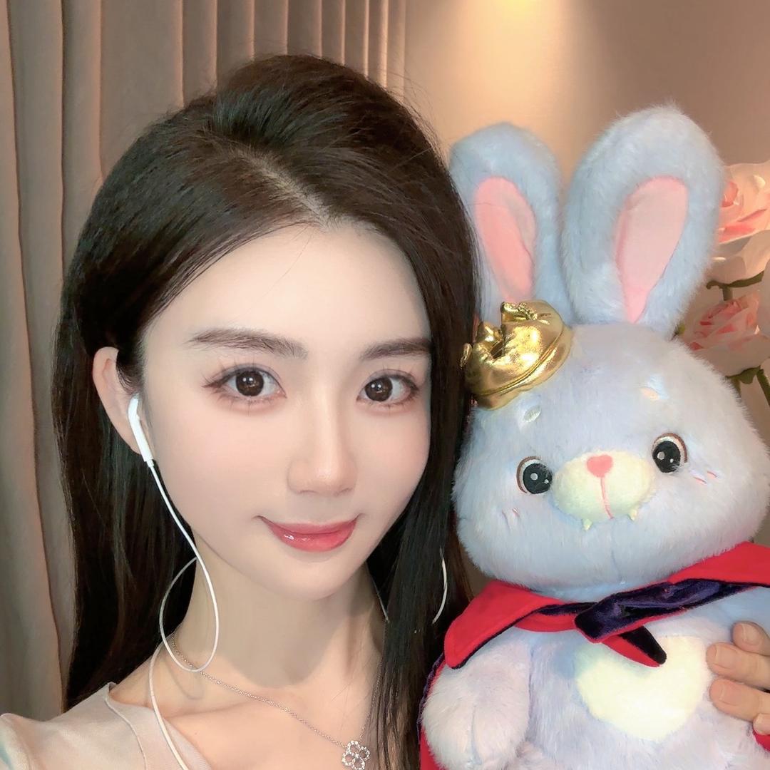 🐽小鹿麋麋🐽