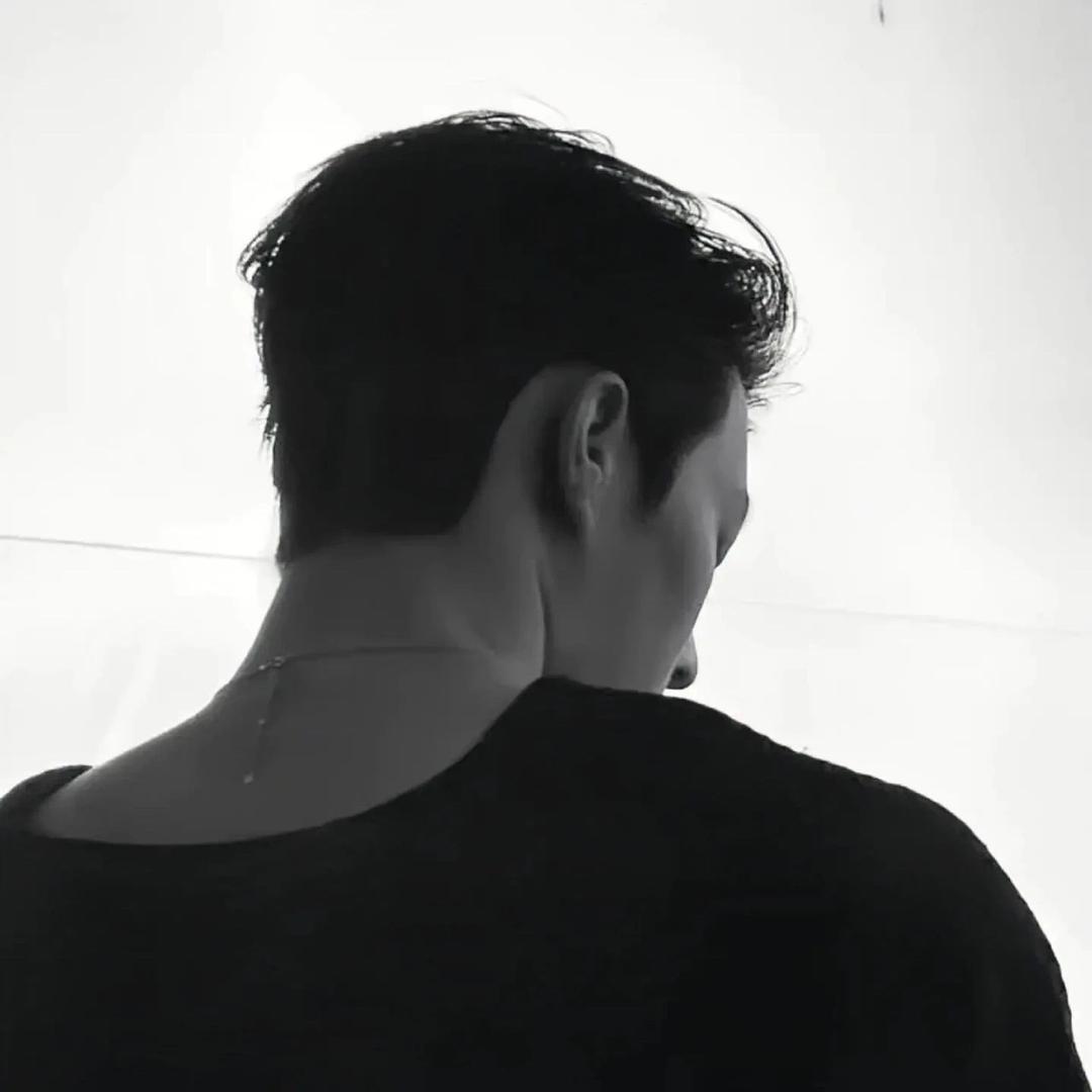 Z。