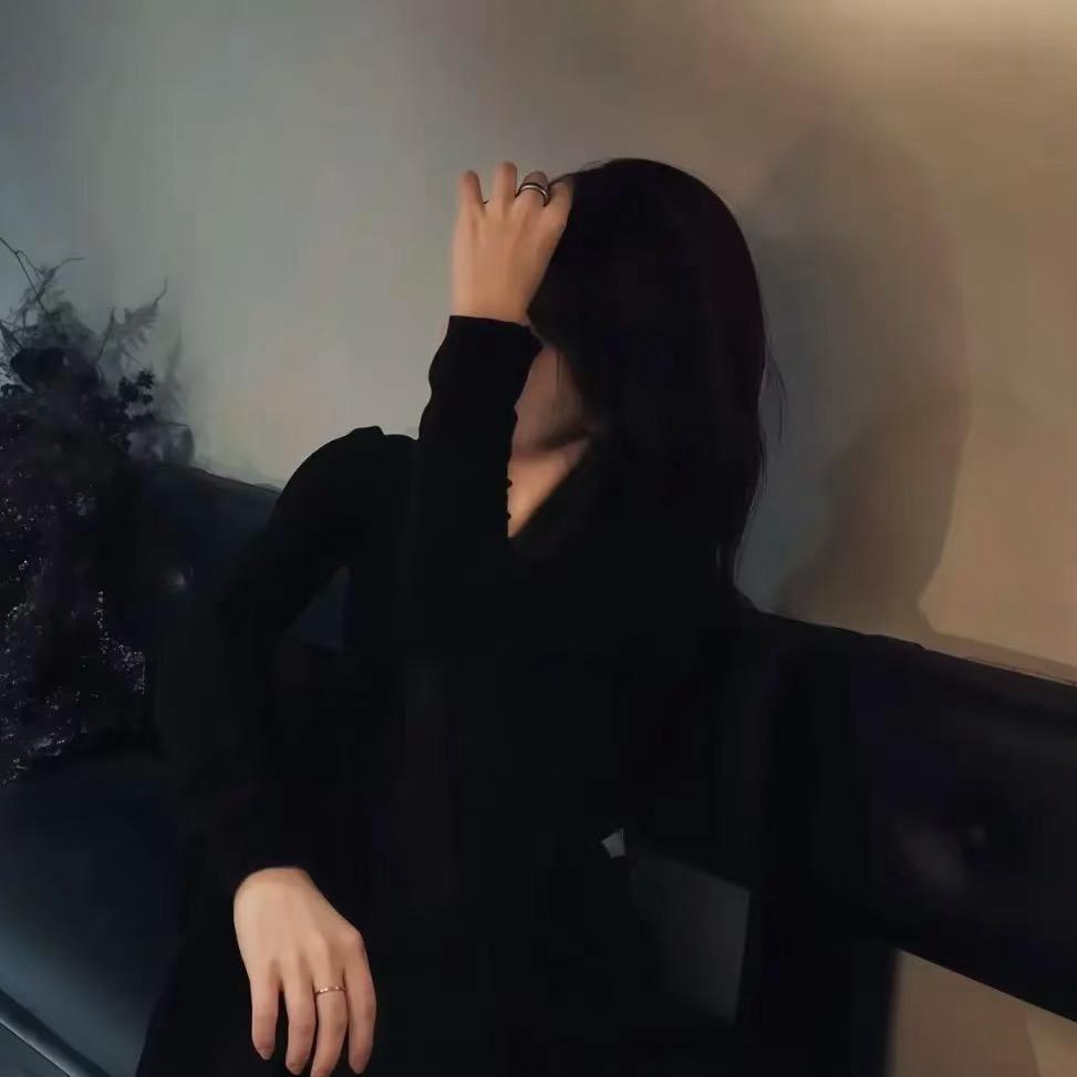 精致的☞猪猪女孩